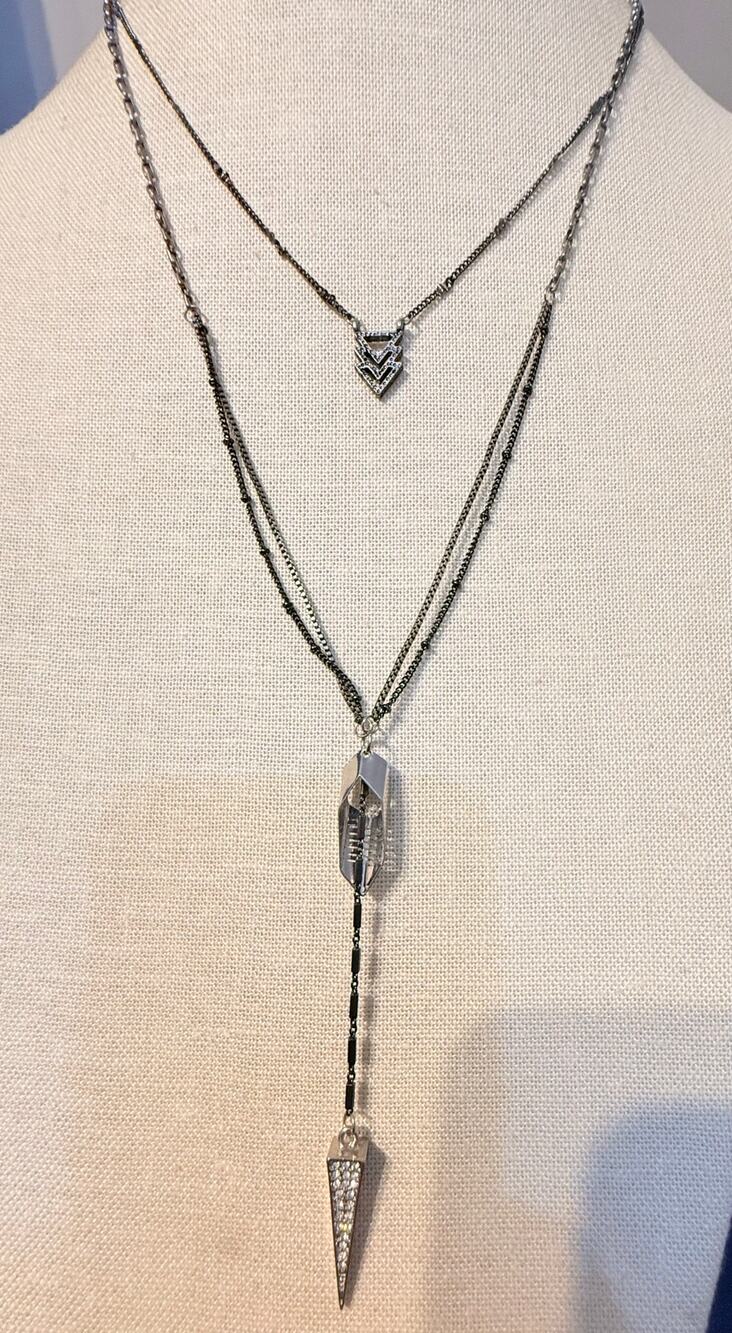 Vintage Layered Rhinestone Spear Pendant Necklace 18”